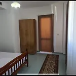 Hotel Ardjan 3*