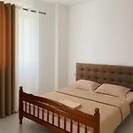 Ardjan Hotel 3*
