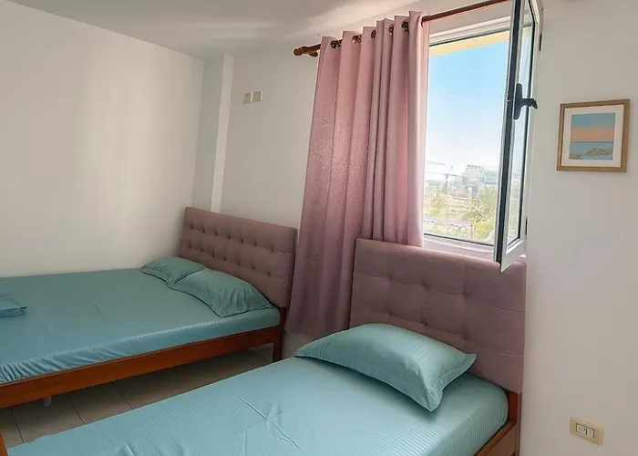 Ardjan Hotel Golem (Tirana)